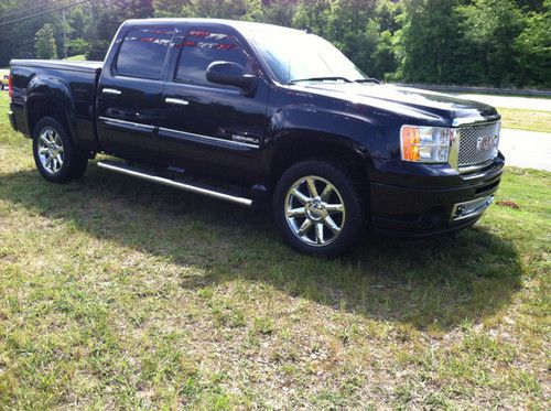 2010 gmc denali awd