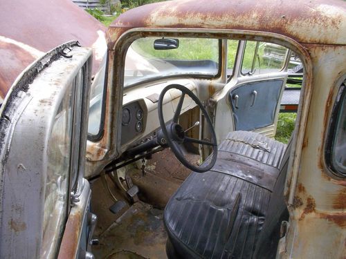 1960 d-100 1/2 ton long bed fleetside complete barn find farm truck