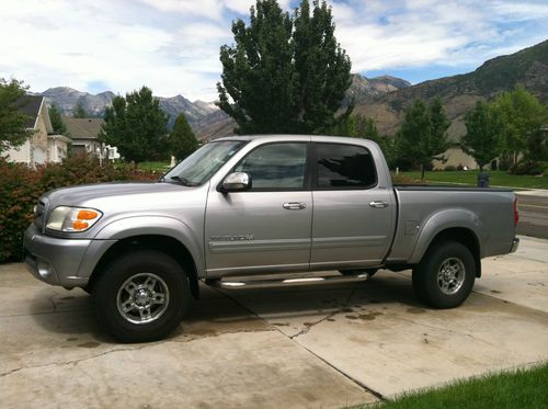 2004 toyota tundra sr5 crew cab pickup 4-door 4.7l