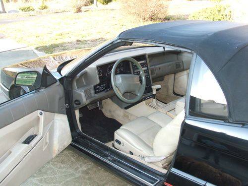 1993 Cadillac Allante Convertible 2-Door 4.6L, image 24