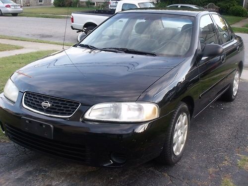 *2002 nissan sentra gxe sedan /runs great/excellant fuel milage/reliable*