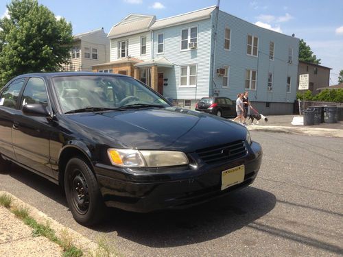 1997 toyota camry le sedan 4-door 2.2l :phone 201-412-0000