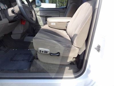 1500 120 WB 4.7L CD 4X4 Cruise Control power Seats One Owner Right Here In Tn, image 11