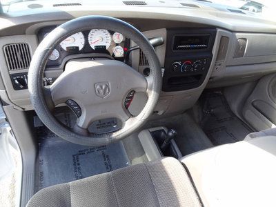 1500 120 WB 4.7L CD 4X4 Cruise Control power Seats One Owner Right Here In Tn, image 12