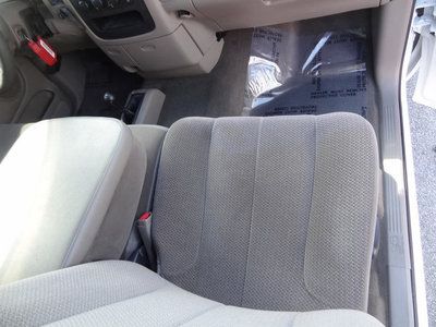 1500 120 WB 4.7L CD 4X4 Cruise Control power Seats One Owner Right Here In Tn, image 14