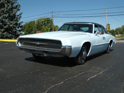 1967 ford thunderbird landau sedan 428 v-8