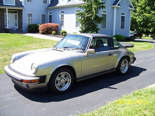 1986 porsche 911 carrera targa 2-door 3.2l