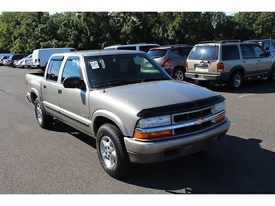 Nice 2004 Chevy S-10 4x4, Crew Cab, P/L P/W, US $7,900.00, image 8