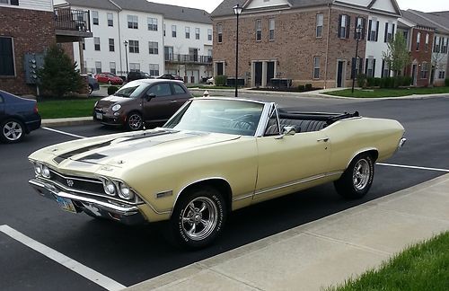 1968 chevy chevelle convertible ss clone yellow w/ black top