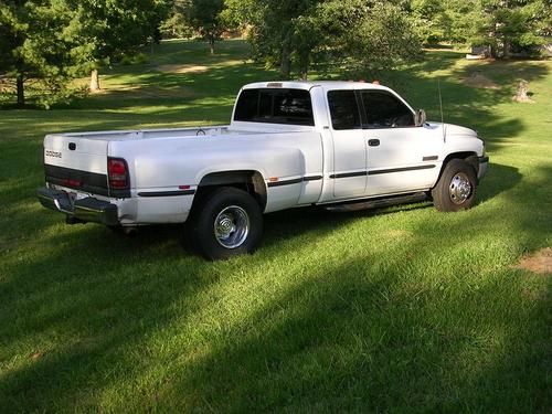 1998 dodge ram 3500 quad cab, 12 valve cummins turbo diesel 2wd!