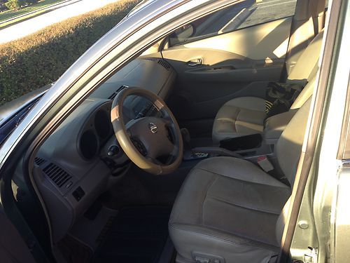 2002 Nissan Altima SE Sedan 4-Door 3.5L, image 3