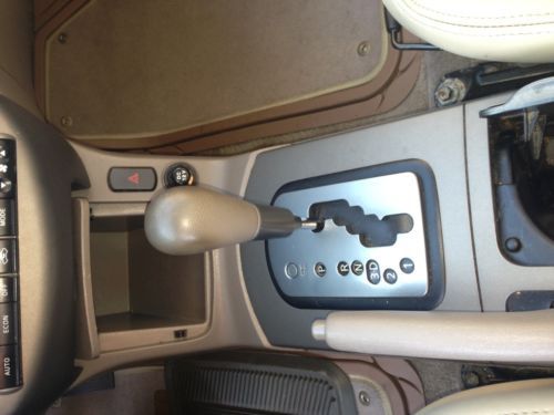 2002 Nissan Altima SE Sedan 4-Door 3.5L, image 4