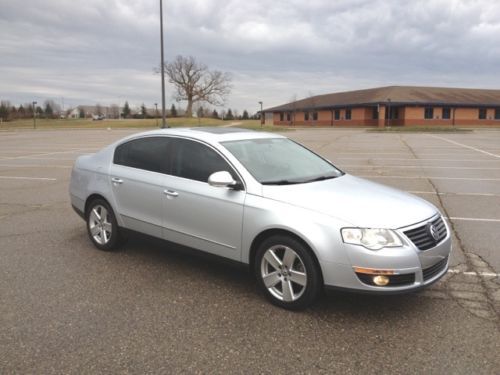 2009 vw passat komfort 4 cyl turbo auto silver nav multi cd player - one owner