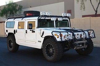 1999 hummer h1  low miles  all service history  make offer shipping available