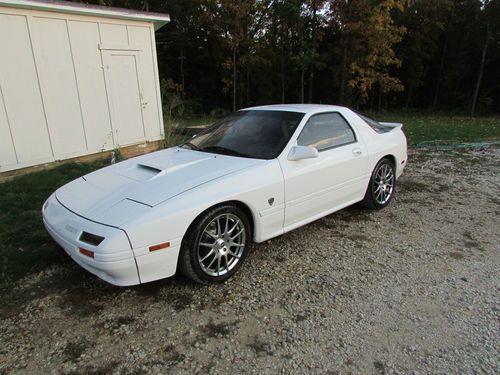 1988 rx7 mazda turbo  10th anniversary   35000 actual miles