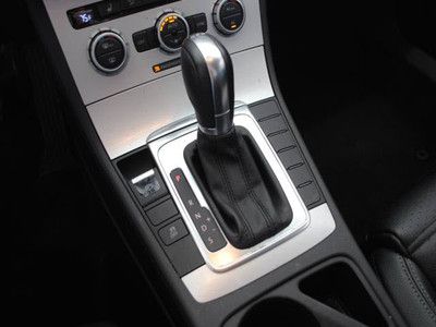 2.0L NAVIGATION LEATHERETTE INTERIOR ONE 1 OWNER POWER HEATED SEATS MIRRORS MP3, image 35