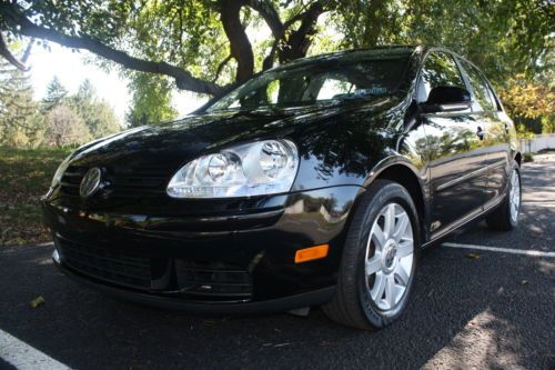 Vw rabbit - black/black - low 28k miles - clean carfax - heated seats - moonroof