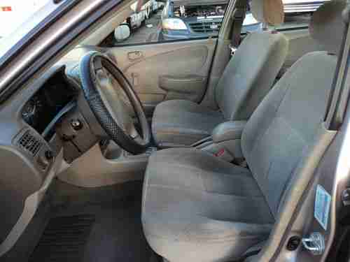 1998 Toyota Corolla CE Sedan 4-Door 1.8L, NO RESERVE, image 3