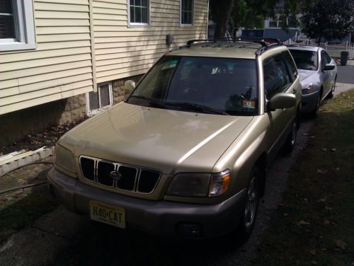 2002 subaru forester s green awd runs and drives great no reserve nr