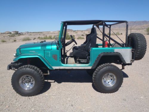 1971 fj40, chevy v8, lots of extras, low reserve