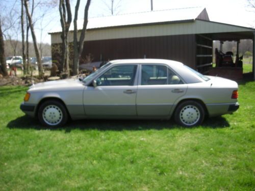 93 mercedes 2.5 turbo diesel  NICE CAR, image 2