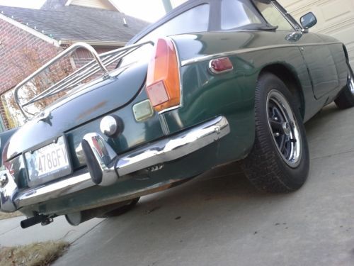 1972 MGB CONVERTIBLE, STEEL BUMPER, 4 CYLINDER, MANUAL TRANSMISSION, US $3,999.00, image 3