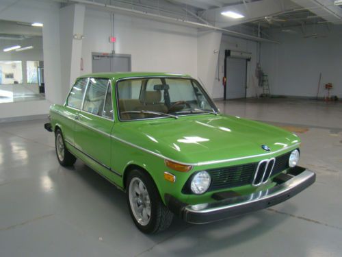 1976 bmw 2002 base coupe 2-door 2.0l