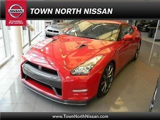 2014 nissan gt-r 2dr cpe premium