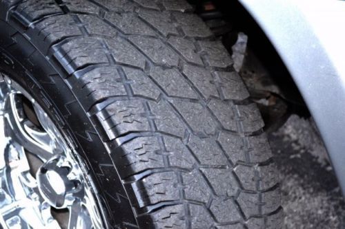 DW 4.7L CD Rear Wheel Drive Tow Hitch Tires - Front Performance Aluminum Wheels, image 31