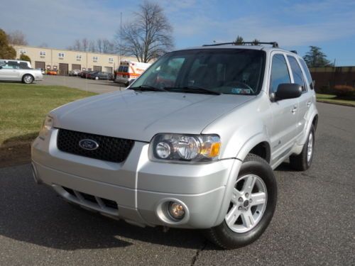 Ford escape hybrid 4wd navigation sunroof clean service records  no reserve