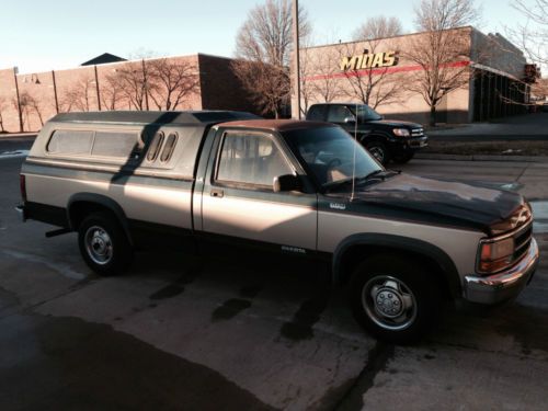 1992 dodge dakota base standard cab pickup 2-door 3.9l