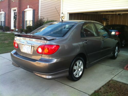 2004 toyota corolla s sedan 4-door 1.8l