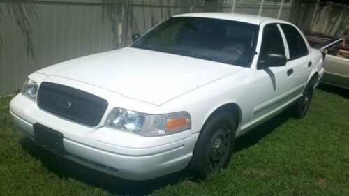 2003 ford crown victoria police interceptor