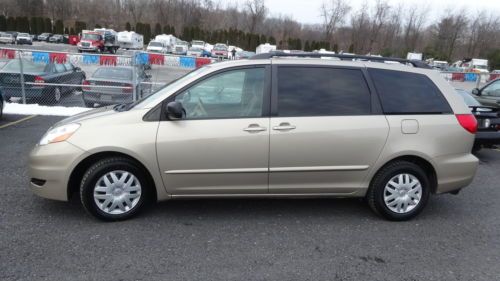 NO RESERVE ALL POWER NEW 4 WINTER TIRES AUTO SLIDING DOOR 6CD CHANGER SERVICED, image 9