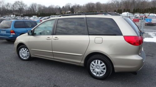 NO RESERVE ALL POWER NEW 4 WINTER TIRES AUTO SLIDING DOOR 6CD CHANGER SERVICED, image 10