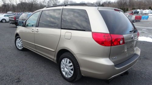 NO RESERVE ALL POWER NEW 4 WINTER TIRES AUTO SLIDING DOOR 6CD CHANGER SERVICED, image 11