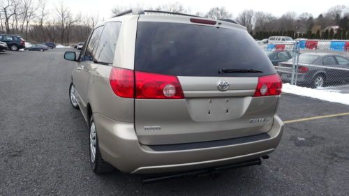 NO RESERVE ALL POWER NEW 4 WINTER TIRES AUTO SLIDING DOOR 6CD CHANGER SERVICED, image 13