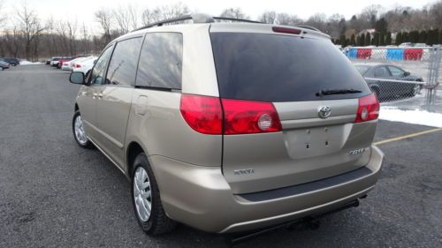 NO RESERVE ALL POWER NEW 4 WINTER TIRES AUTO SLIDING DOOR 6CD CHANGER SERVICED, image 14