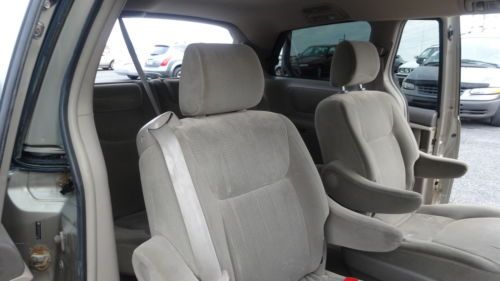 NO RESERVE ALL POWER NEW 4 WINTER TIRES AUTO SLIDING DOOR 6CD CHANGER SERVICED, image 29