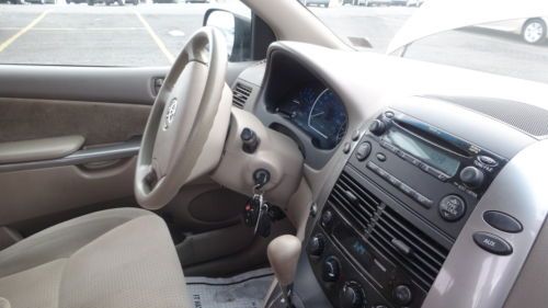 NO RESERVE ALL POWER NEW 4 WINTER TIRES AUTO SLIDING DOOR 6CD CHANGER SERVICED, image 39