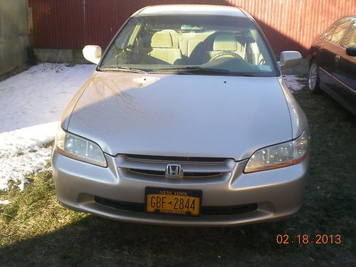 2000 honda accord lx sedan 4-door 2.3l