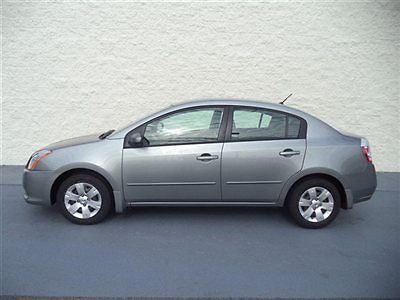 Nissan sentra 2.0 low miles 4 dr sedan automatic gasoline 2.0l