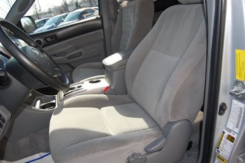 54K, silver, convenience package, SR5 package #2. carfax certified, image 16