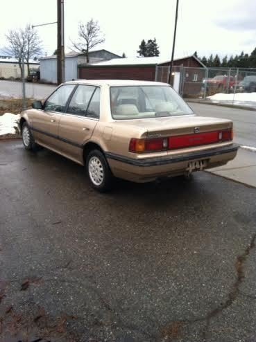 Gold Honda Civic LX, 4 door, image 2