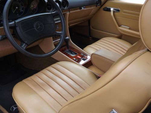 Nice California Mercedes Benz 560SL, image 9