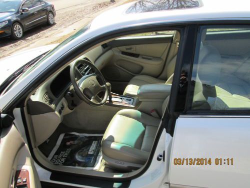 ES 300 ONE OWNER LIKE NEW, image 8