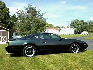 1992 pontiac firebird base coupe 2-door 3.1l