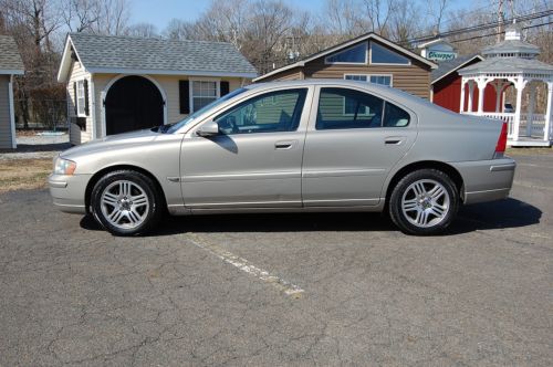 NO RESERVE.. 2 owner, 19 services, 2005 Volvo S-60 AWD, Leather, Moonroof, CD, image 2