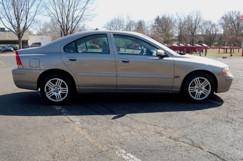 NO RESERVE.. 2 owner, 19 services, 2005 Volvo S-60 AWD, Leather, Moonroof, CD, image 7