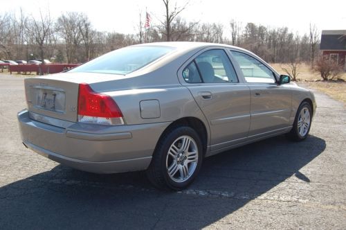 NO RESERVE.. 2 owner, 19 services, 2005 Volvo S-60 AWD, Leather, Moonroof, CD, image 8